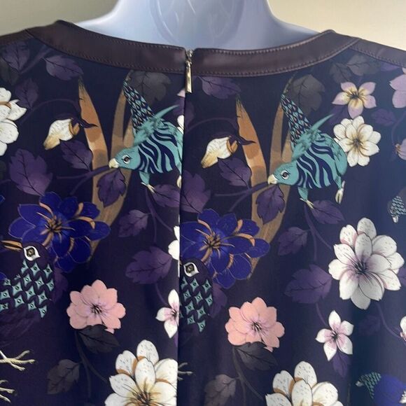 Marc Cain Purple Floral Bird Faux Leather Trim Dress Pockets US 12 N5 NWT $440 - Picture 8 of 12